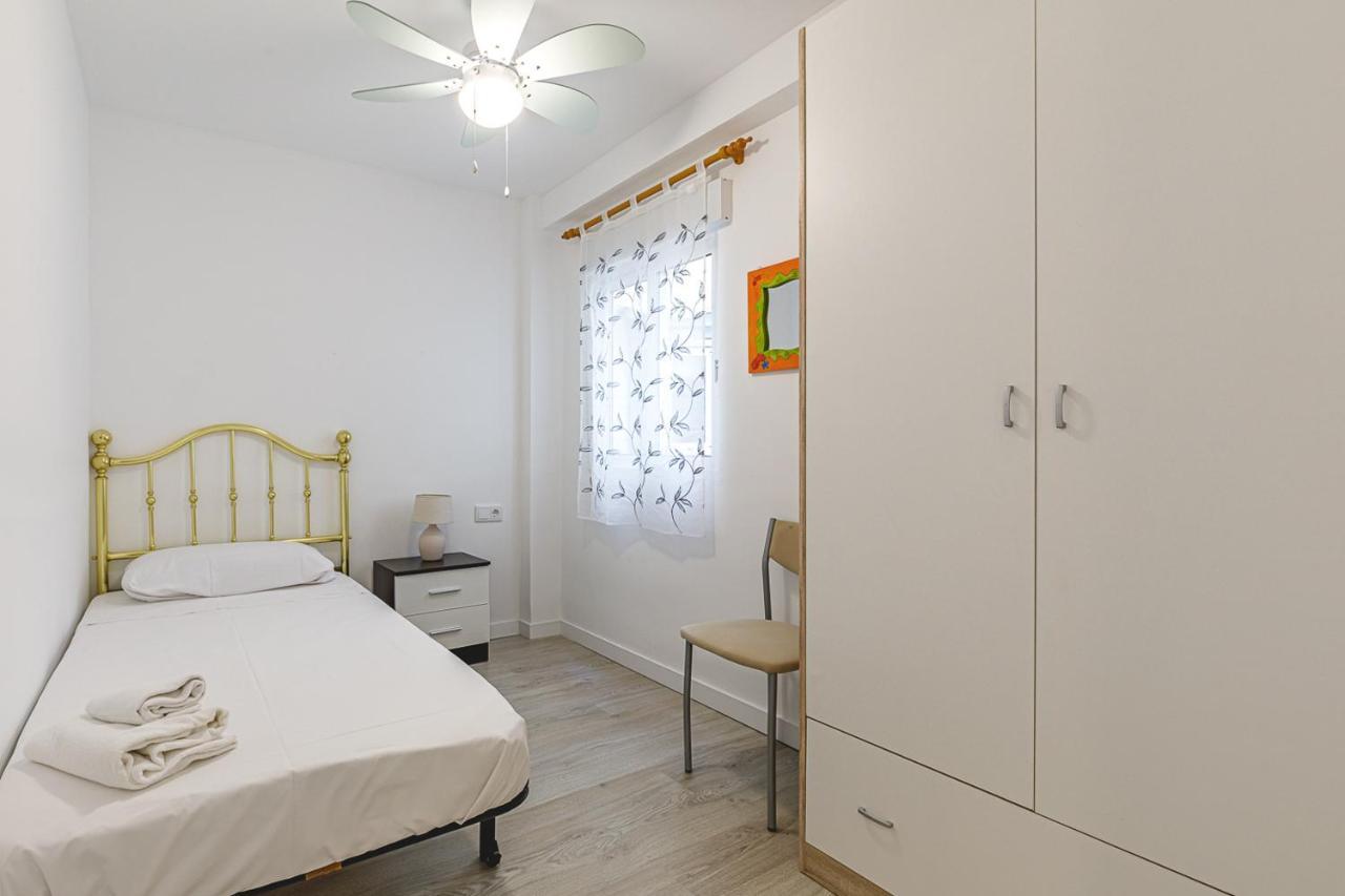 Luminoso Y Acogedor Apartamento Con Ac Аликанте Екстериор снимка
